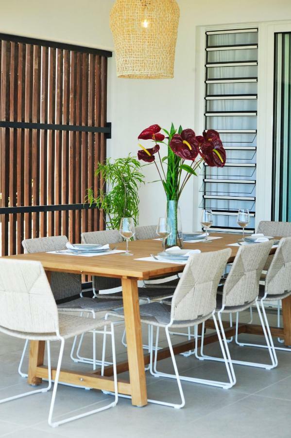Obiches Luxury Beachfront Apartment Trou-Aux-Biches Dış mekan fotoğraf